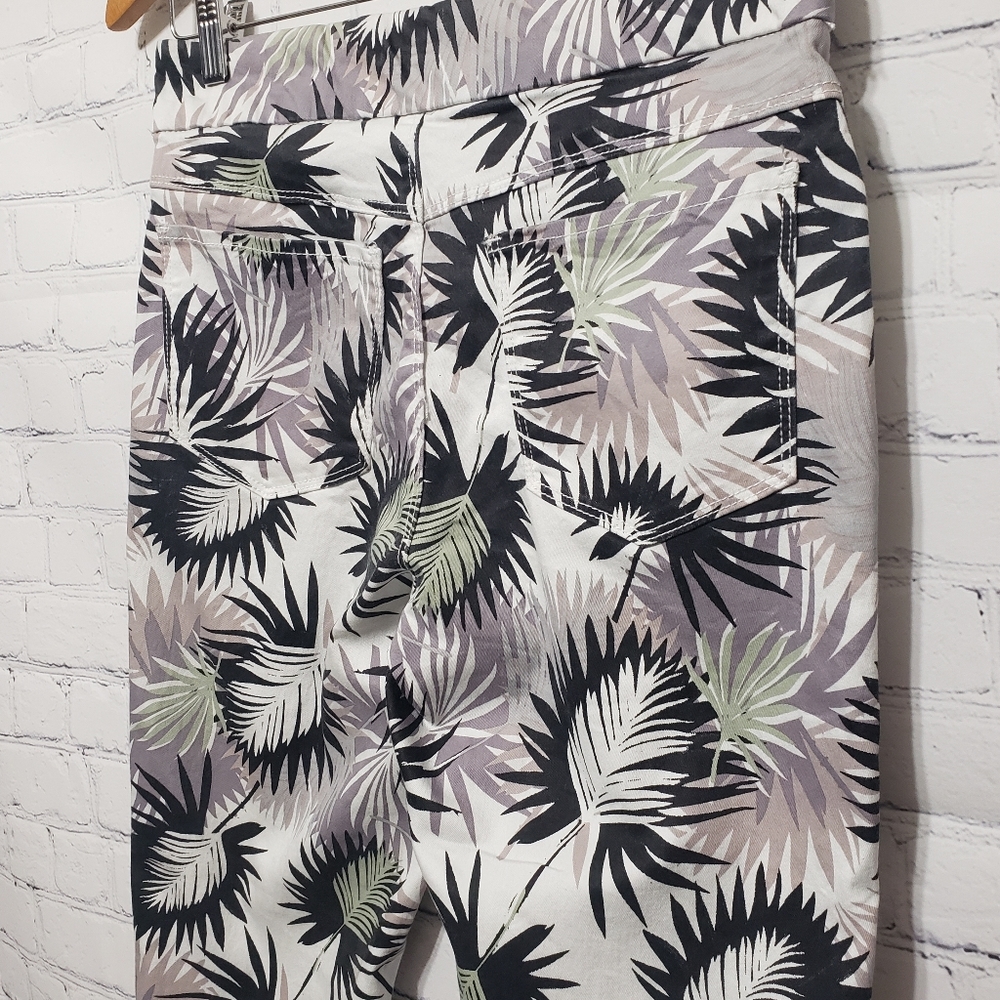 Tribal Jeans NWT Sz 4 Ankle Jegging in Jungle - Picture 9 of 11